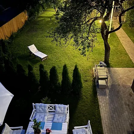 Willa 5br Elegant Family With Huge Garden&free Parking *