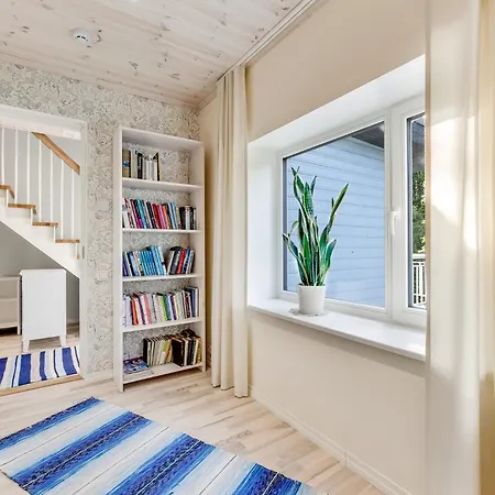 Villa 5br Elegant Family With Huge Garden&free Parking Tallinn
