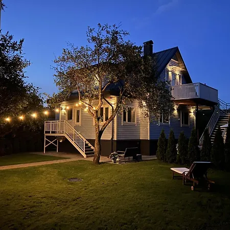 5br Elegant Family With Huge Garden&free Parking *
