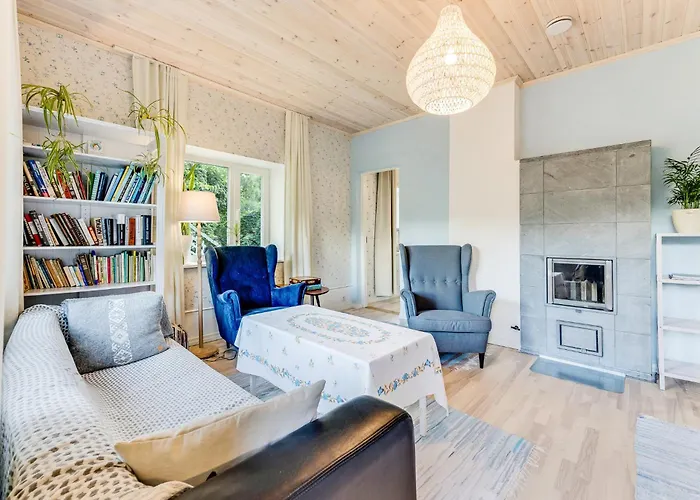 Vila Leete Residence- 5br Elegant Family With Huge Garden&free Parking