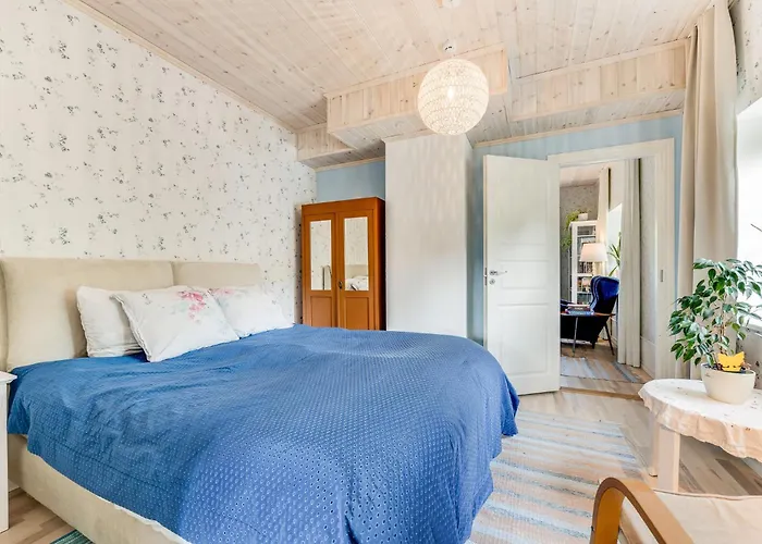 Βίλα Leete Residence- 5br Elegant Family With Huge Garden&free Parking