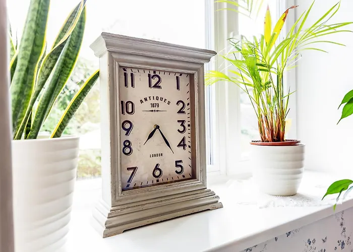 Leete Residence- 5br Elegant Family With Huge Garden&free Parking Villa