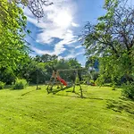 Villa Leete Residence- 5br Elegant Family With Huge Garden&free Parking Talin