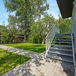 Villa Leete Residence- 5br Elegant Family With Huge Garden&free Parking *