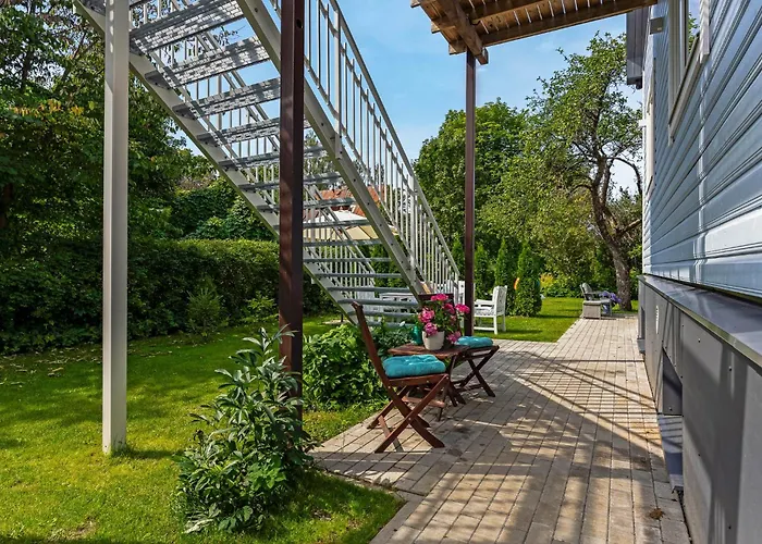 Leete Residence- 5br Elegant Family With Huge Garden&free Parking تالين